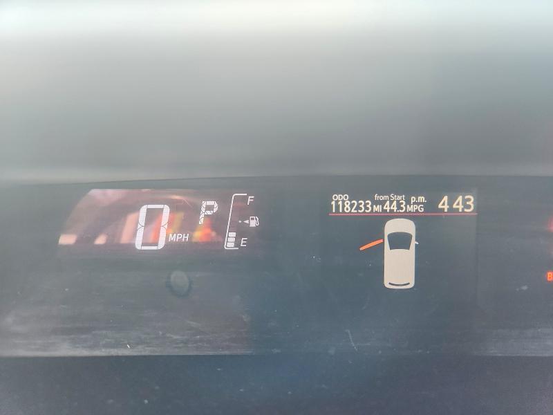 Photo 9 from auction – 2015 TOYOTA PRIUS C with VIN JTDKDTB37F1114537