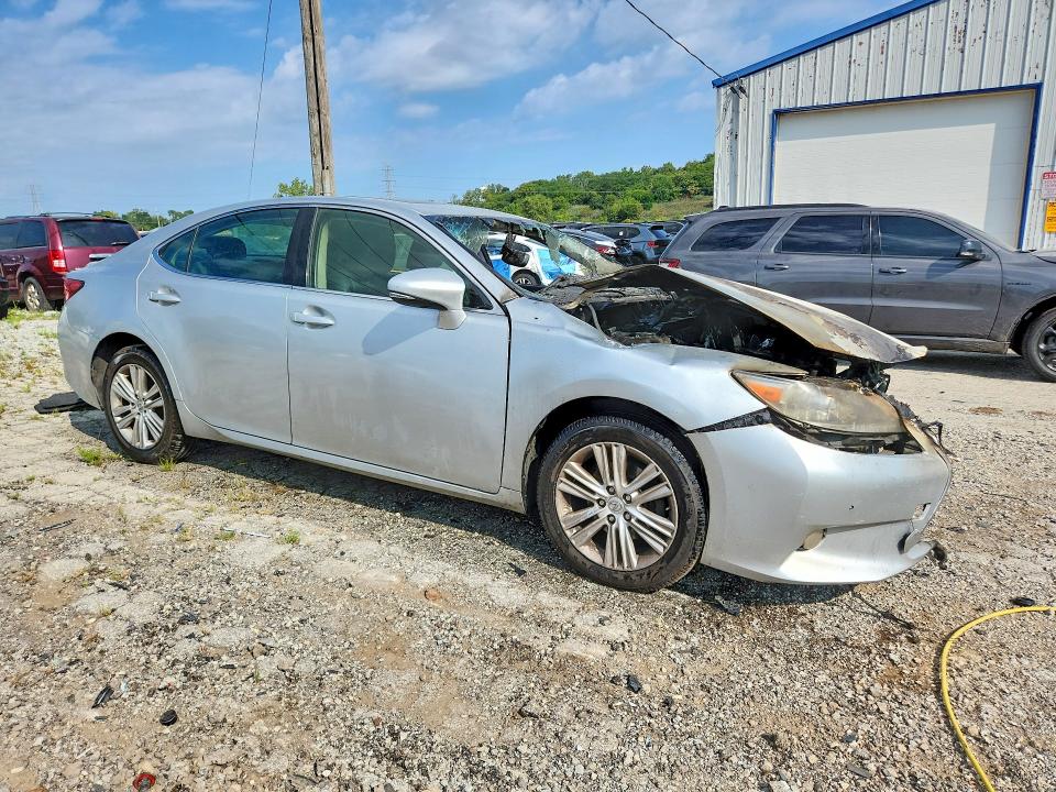 Photo 4 from auction – 2013 LEXUS ES with VIN JTHBK1GGXD2083506