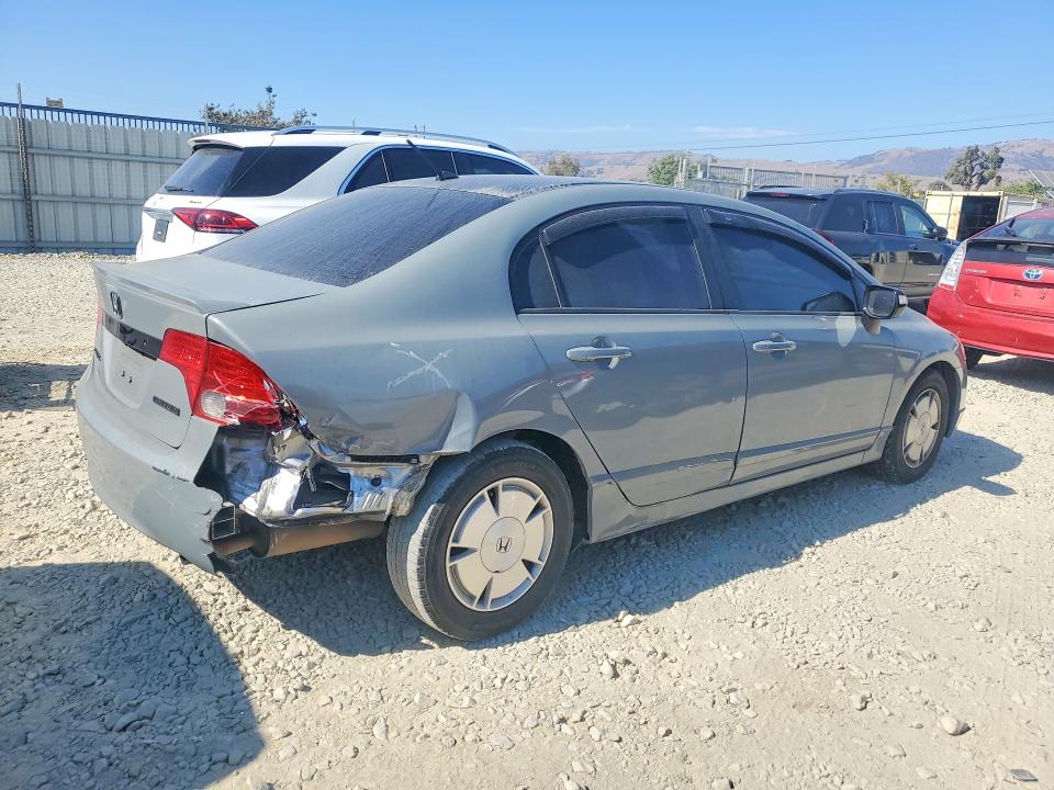 Photo 3 from auction – 2006 HONDA CIVIC with VIN JHMFA36276S021070