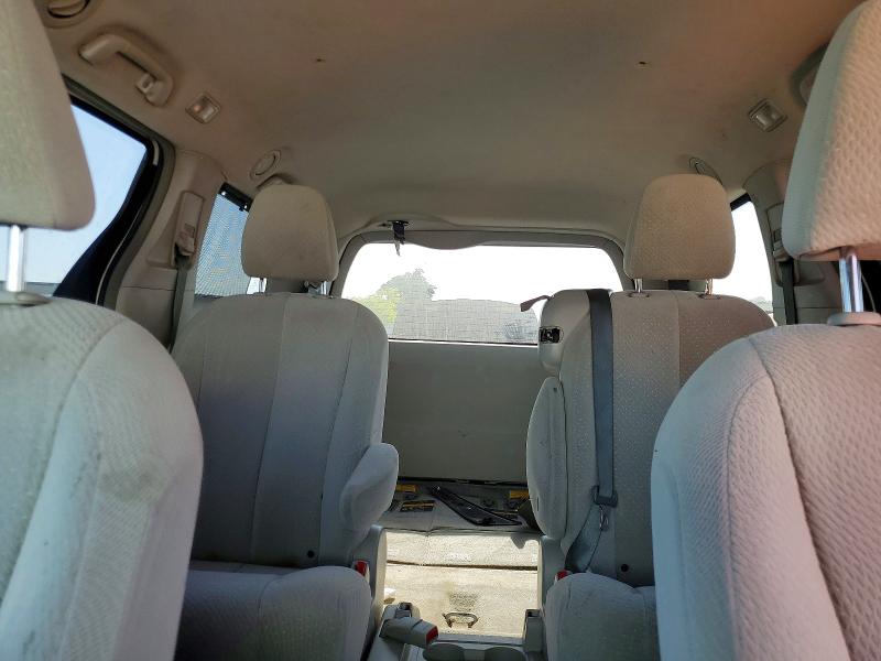 Photo 10 from auction – 2014 TOYOTA SIENNA with VIN 5TDKK3DC2ES480247