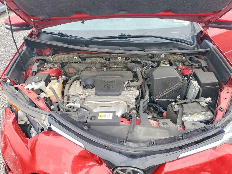 Photo 11 from auction – 2017 TOYOTA RAV4 with VIN JTMWFREVXHJ147076