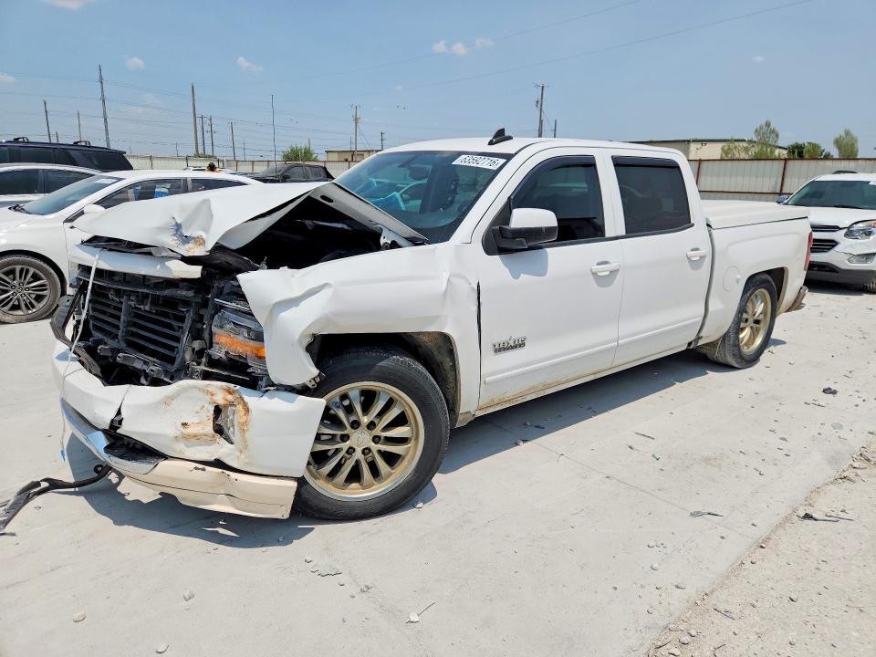 CHEVROLET SILVERADO 2018 with VIN 3GCUKRECXJG495355 - Photo from auction