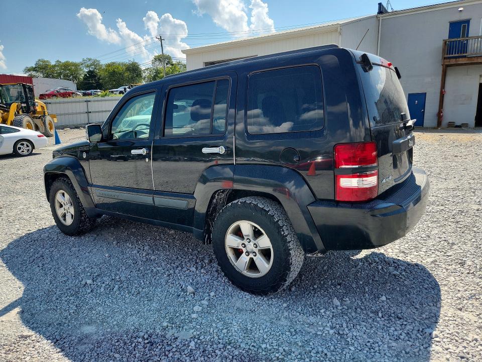 Photo 2 from auction – 2010 JEEP LIBERTY with VIN 1J4PN2GK7AW100981