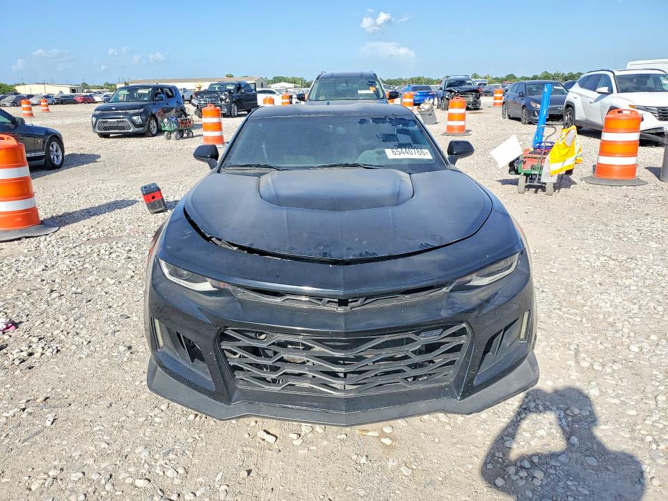 Photo 5 from auction – 2016 CHEVROLET CAMARO with VIN 1G1FH1R75G0173301