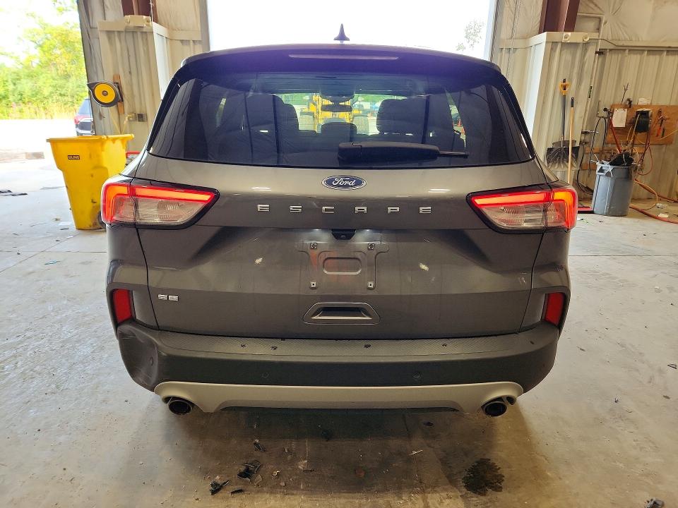 Photo 6 from auction – 2021 FORD ESCAPE with VIN 1FMCU0G64MUA82966