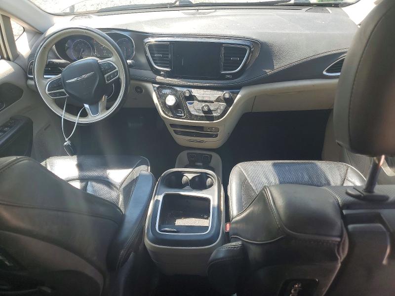 Photo 8 from auction – 2018 CHRYSLER PACIFICA with VIN 2C4RC1GG2JR226412