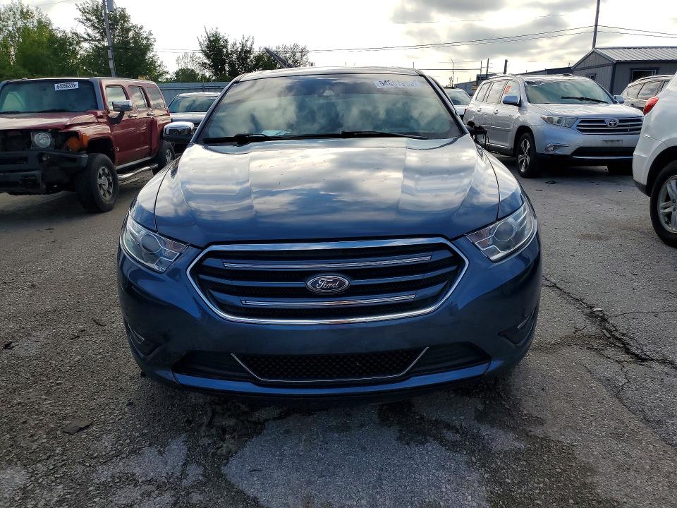 Photo 5 from auction – 2019 FORD TAURUS with VIN 1FAHP2J89KG119440