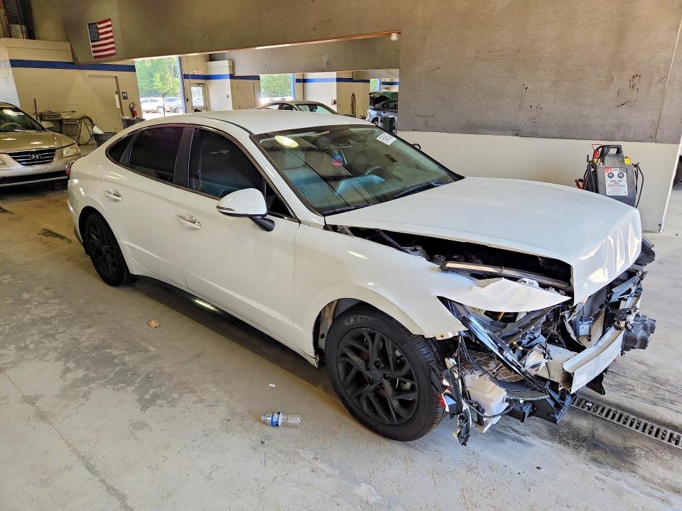 Photo 4 from auction – 2020 HYUNDAI SONATA with VIN 5NPEF4JA9LH059137