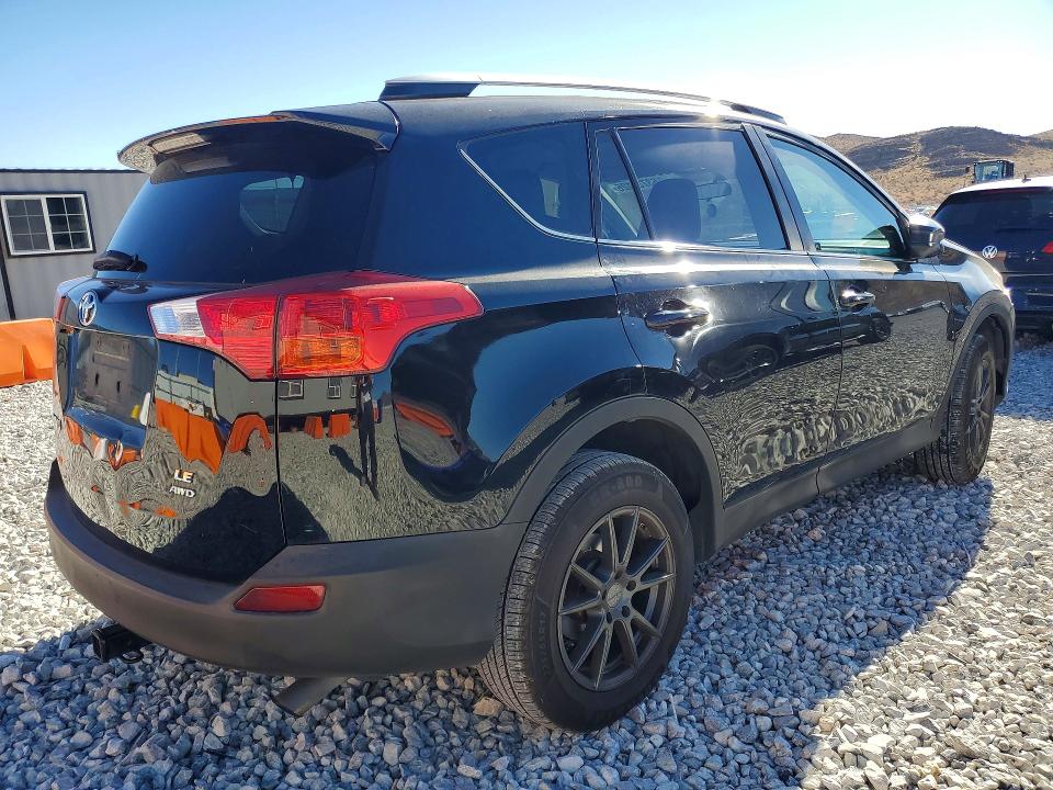 Photo 3 from auction – 2013 TOYOTA RAV4 with VIN 2T3BFREV3DW043393
