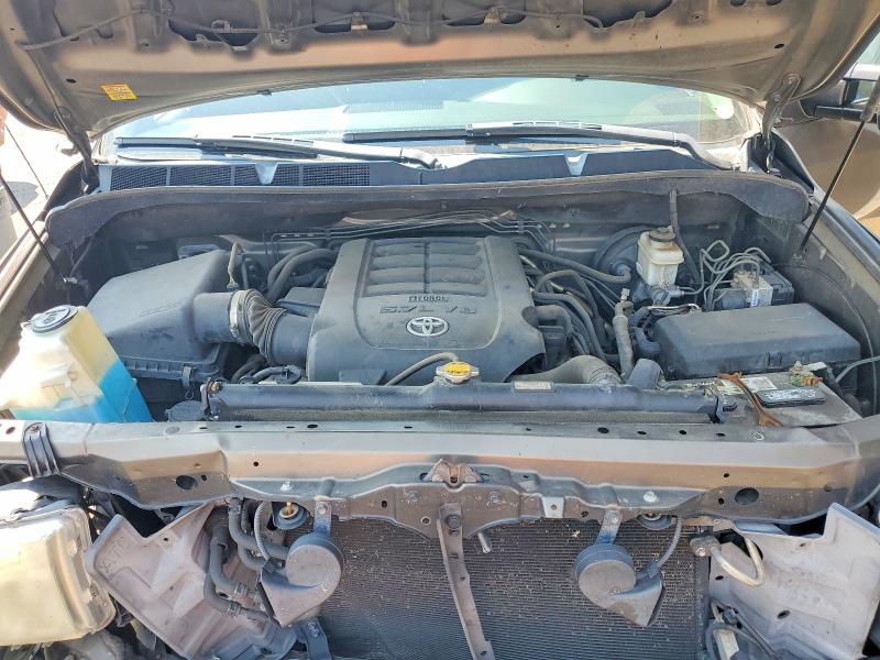 Photo 11 from auction – 2012 TOYOTA TUNDRA with VIN 5TFCY5F14CX012845