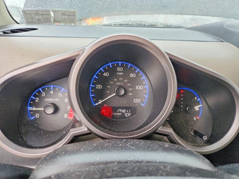 Photo 9 from auction – 2011 HONDA ELEMENT with VIN 5J6YH2H76BL007247
