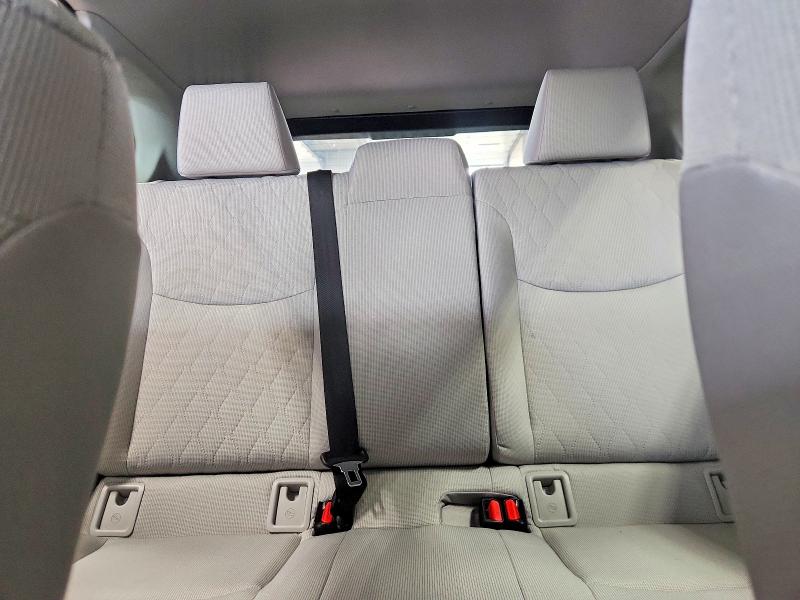 Photo 10 from auction – 2026 TOYOTA COROLLA CROSS with VIN 7MUAAABGXTV176823