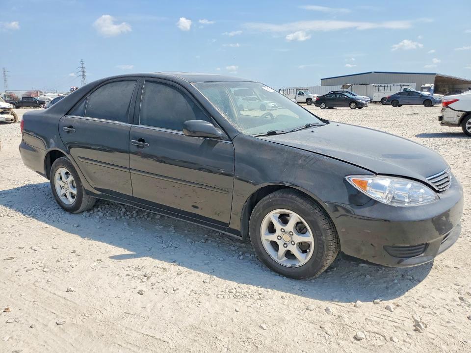 Photo 4 from auction – 2005 TOYOTA CAMRY with VIN 4T1BE32K25U623738