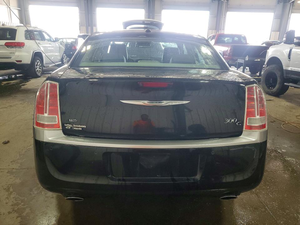 Photo 6 from auction – 2013 CHRYSLER 300C with VIN 2C3CCASG8DH547463
