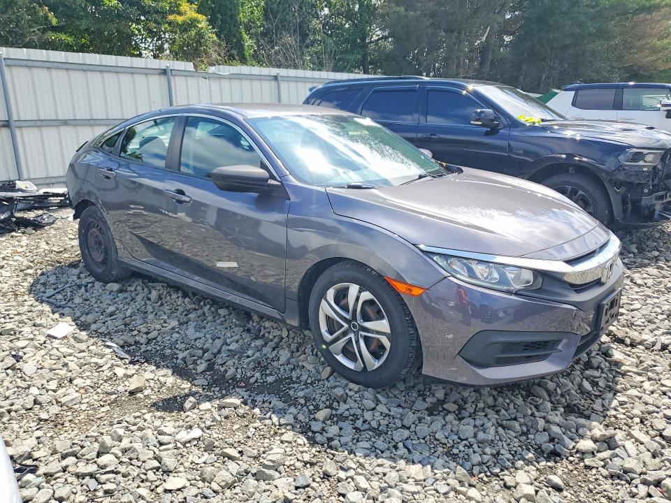 Foto 4 de la subasta – 2017 HONDA CIVIC con VIN 2HGFC2F59HH558325
