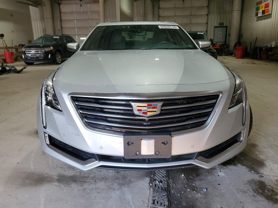 Photo 5 from auction – 2018 CADILLAC CT6 with VIN 1G6KD5RS3JU108091
