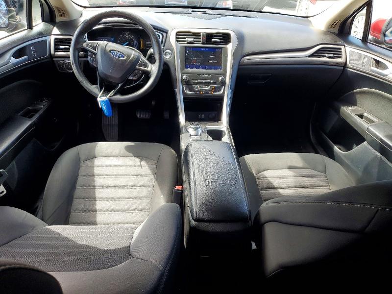 Photo 8 from auction – 2019 FORD FUSION with VIN 3FA6P0LU6KR242417