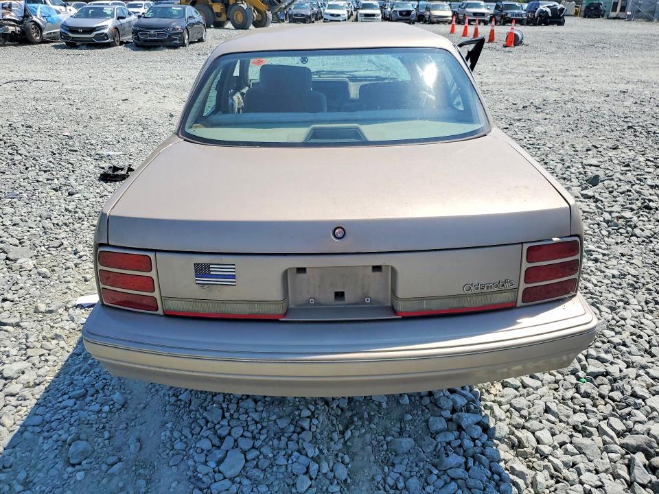 Photo 6 from auction – 1996 OLDSMOBILE CIERA with VIN 1G3AJ55M1T6384348
