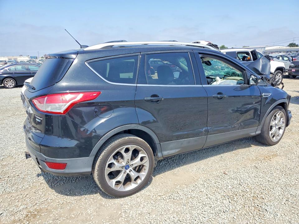 Photo 3 from auction – 2014 FORD ESCAPE with VIN 1FMCU9J96EUA53333
