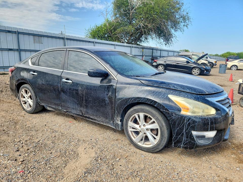 Photo 4 from auction – 2013 NISSAN ALTIMA with VIN 1N4AL3AP3DC102573
