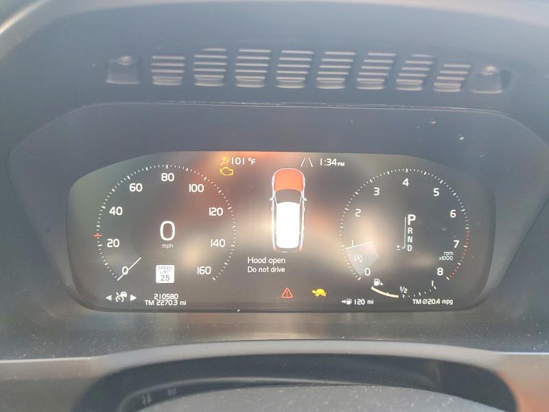 Photo 9 from auction – 2017 VOLVO XC90 with VIN YV4102XK5H1139146