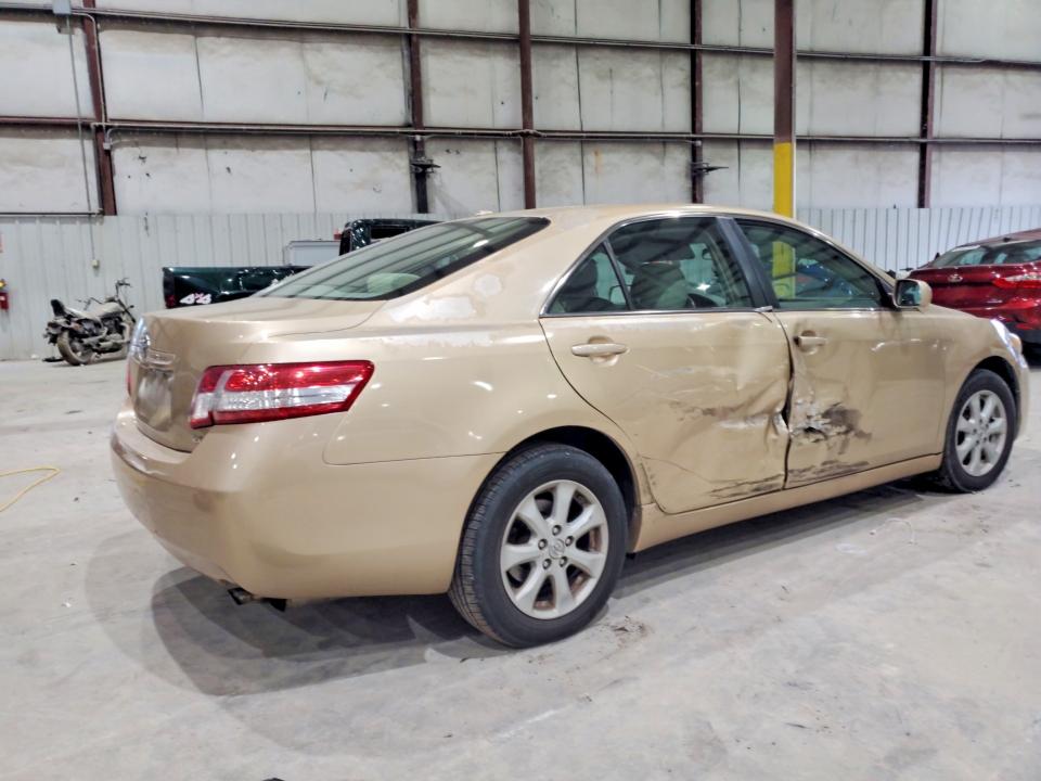 Photo 3 from auction – 2011 TOYOTA CAMRY with VIN 4T1BF3EK2BU737176