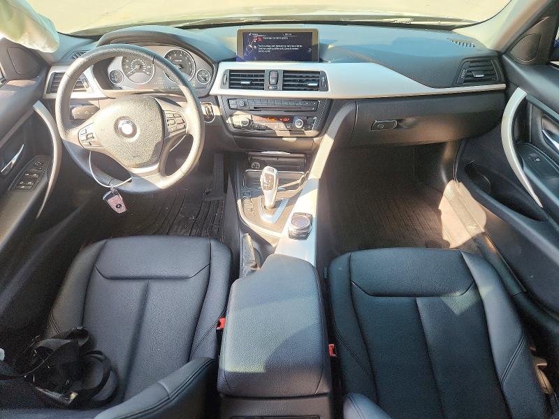 Photo 8 from auction – 2014 BMW 320 with VIN WBA3B1C59EP680450