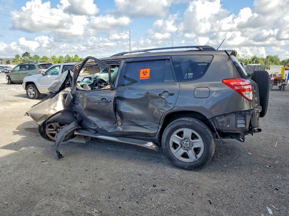 Photo 2 from auction – 2011 TOYOTA RAV4 with VIN 2T3ZF4DV8BW075045