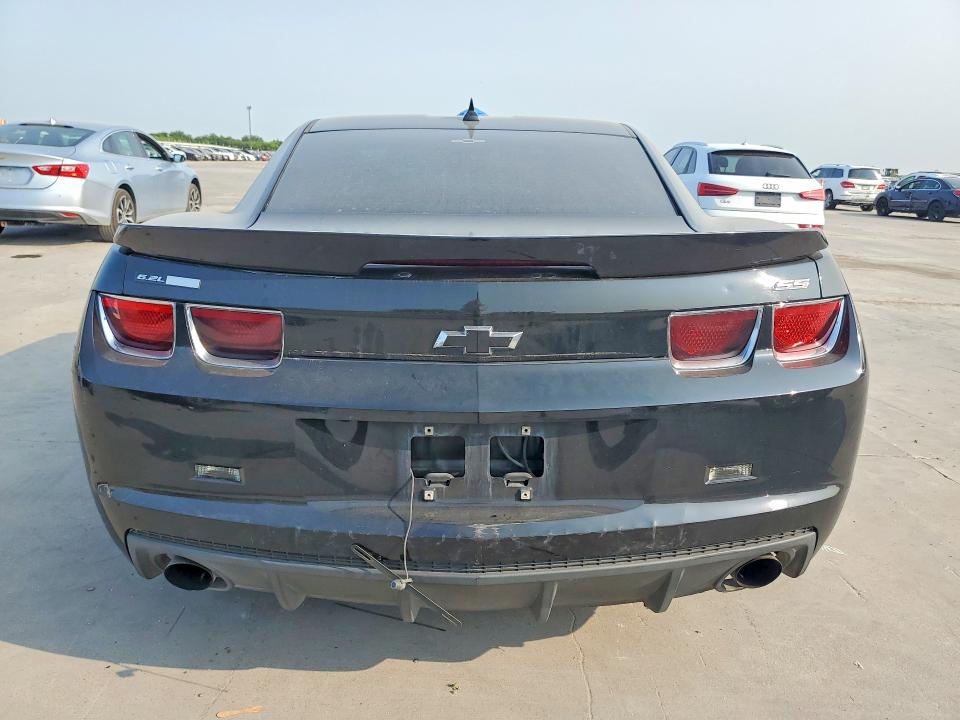 Photo 6 from auction – 2011 CHEVROLET CAMARO with VIN 2G1FJ1EJ2B9130653