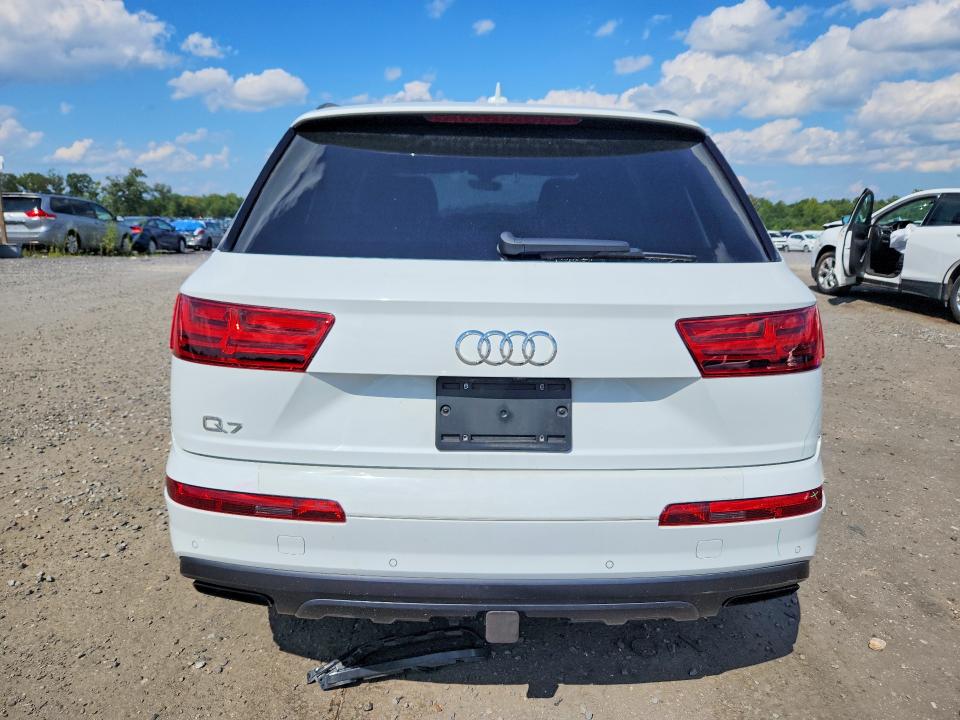 Photo 6 from auction – 2019 AUDI Q7 with VIN WA1VAAF71KD027842