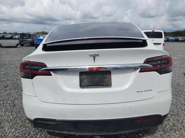 Photo 6 from auction – 2020 TESLA MODEL X with VIN 5YJXCAE21LF238709