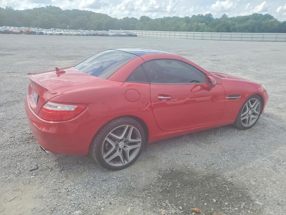 Photo 3 from auction – 2015 MERCEDES-BENZ SLK with VIN WDDPK4HA2FF113103