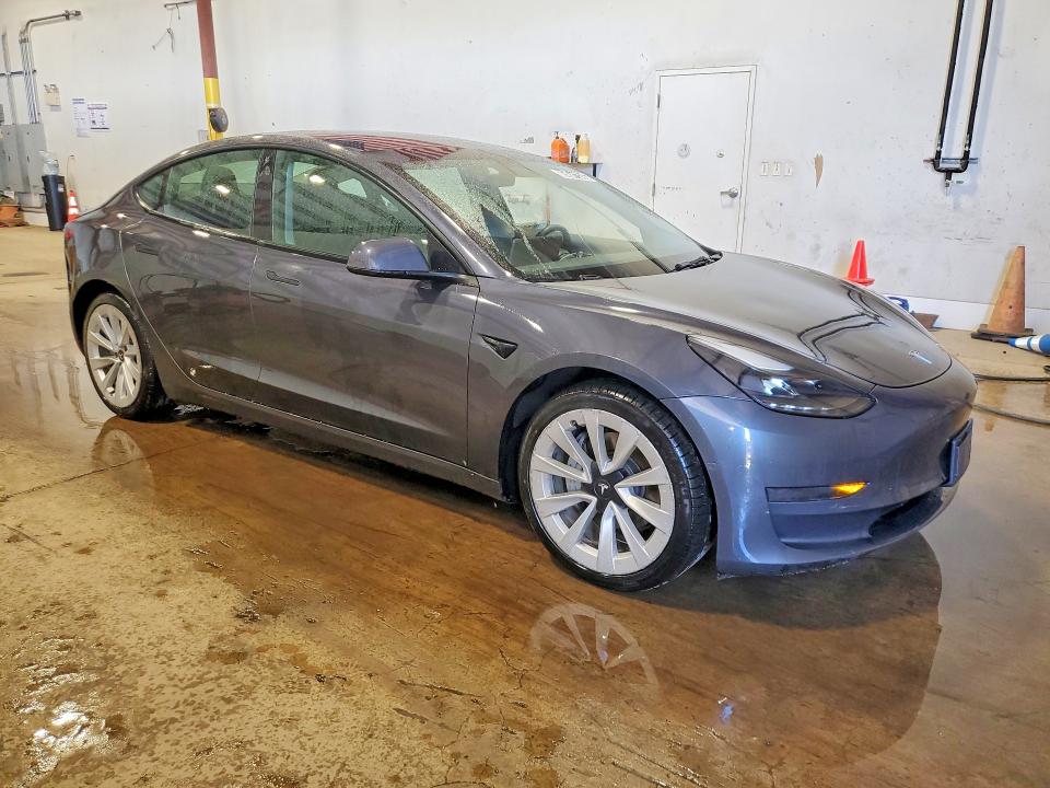 Photo 4 from auction – 2022 TESLA MODEL 3 with VIN 5YJ3E1EA7NF186392