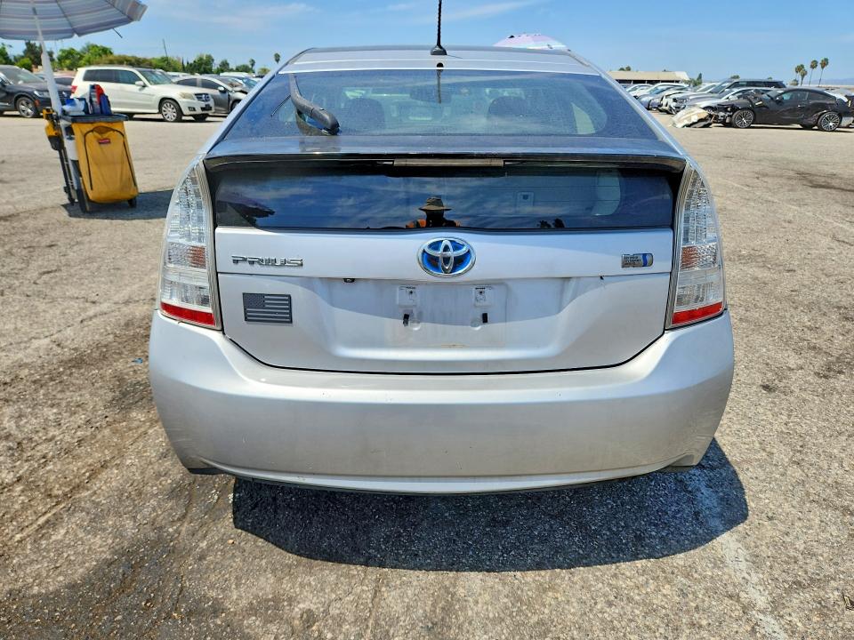 Photo 6 from auction – 2011 TOYOTA PRIUS with VIN JTDKN3DU5B5371475