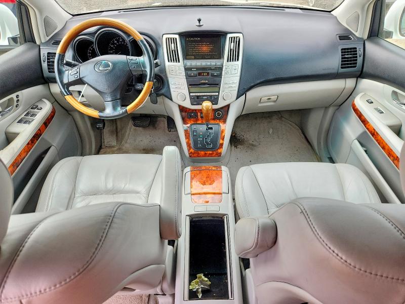 Photo 8 from auction – 2007 LEXUS RX with VIN 2T2HK31U17C035481