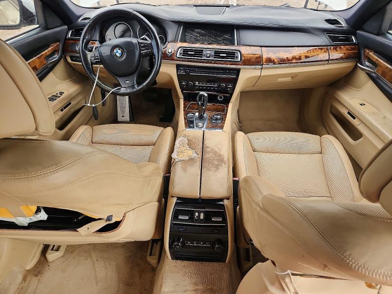 Photo 8 from auction – 2013 BMW 750 with VIN WBAYE8C54DD133463