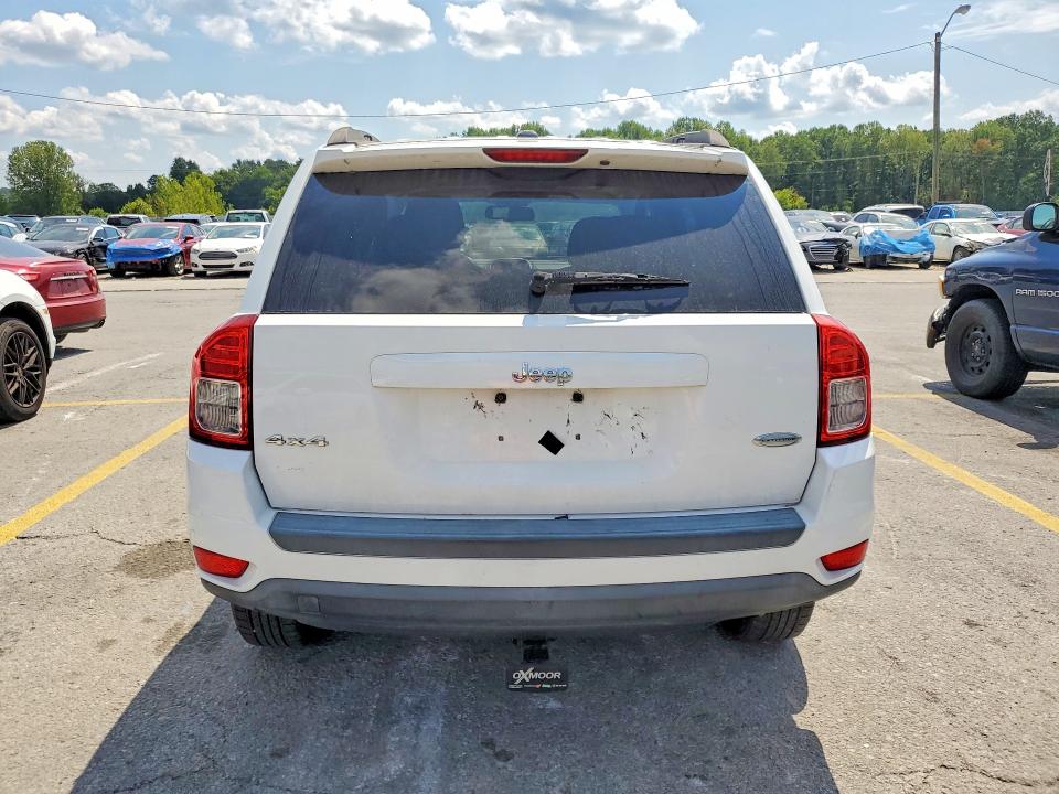 Photo 6 from auction – 2011 JEEP COMPASS with VIN 1J4NF1FB1BD180193