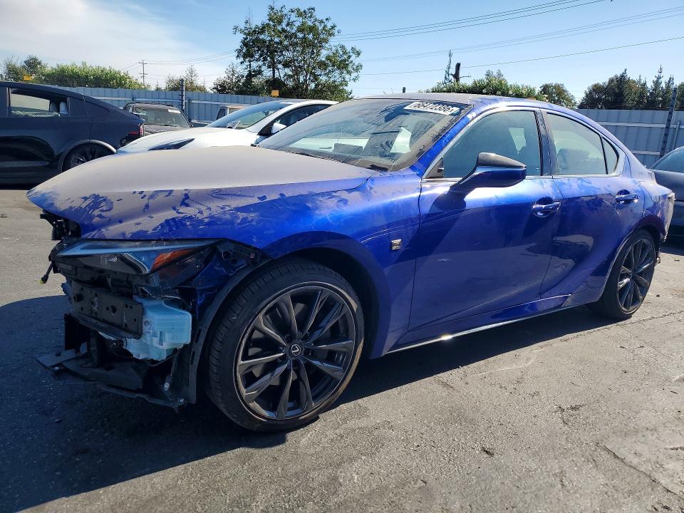 LEXUS IS 300 2024 with VIN JTHB81F28R5054435 - Photo from auction