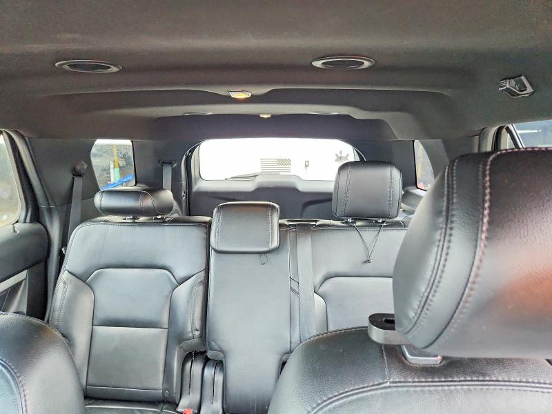 Zdjęcie 10 z aukcji – 2017 FORD EXPLORER z VIN 1FM5K7D82HGB37948