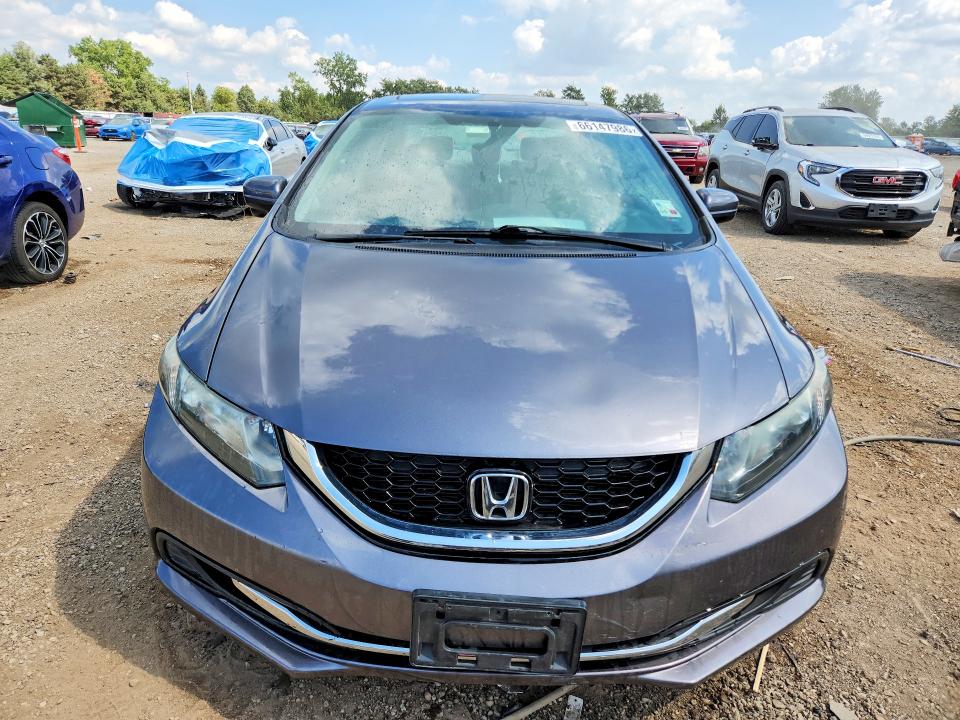Photo 5 from auction – 2015 HONDA CIVIC with VIN 19XFB2F89FE012161