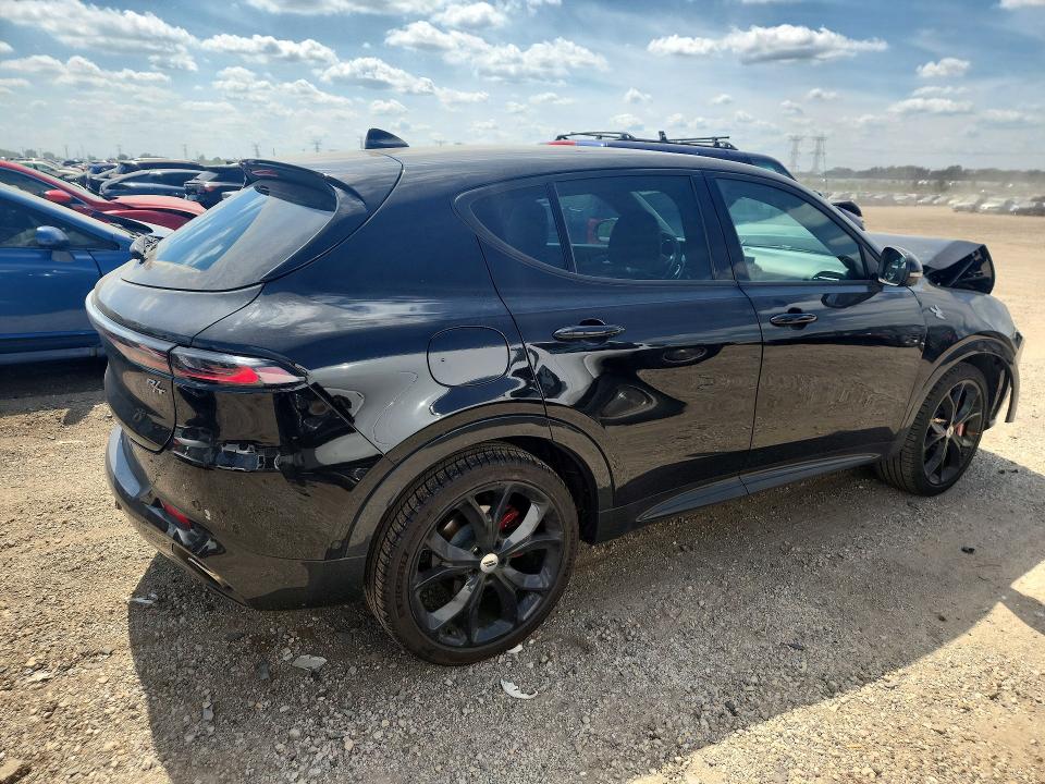 Photo 3 from auction – 2024 DODGE HORNET with VIN ZACPDFDW5R3A17850