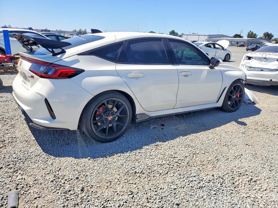 Photo 3 from auction – 2024 HONDA CIVIC with VIN JHMFL5G47RX003181