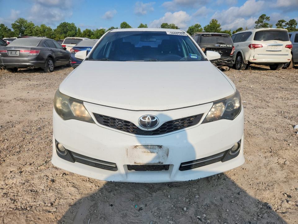 Photo 5 from auction – 2014 TOYOTA CAMRY with VIN 4T1BF1FK7EU340070