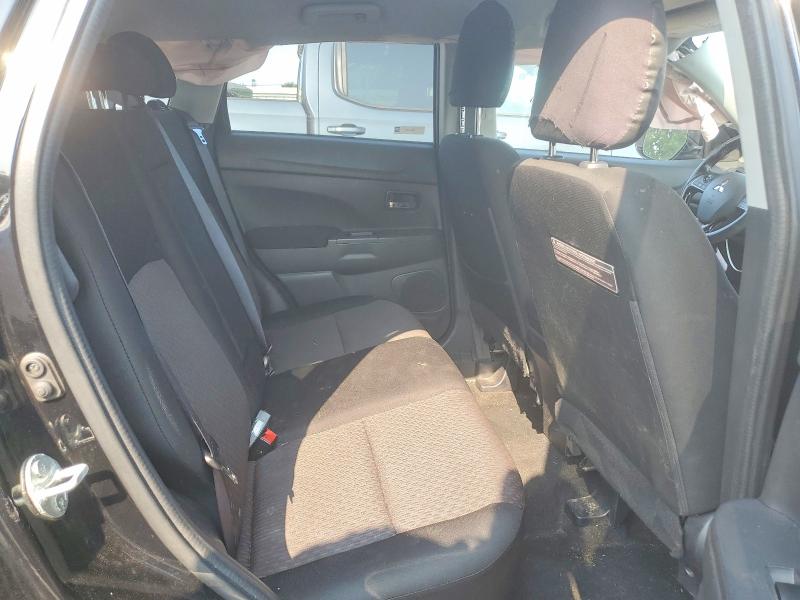 Снимка 11 от търг – 2018 MITSUBISHI OUTLANDER SPORT с VIN JA4AR3AUXJU003554