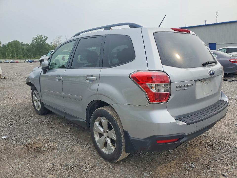 Photo 2 from auction – 2015 SUBARU FORESTER with VIN JF2SJADCXFH526194