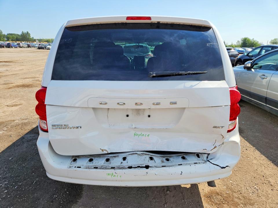 Photo 6 from auction – 2017 DODGE GRAND CARAVAN with VIN 2C4RDGBG5HR586968