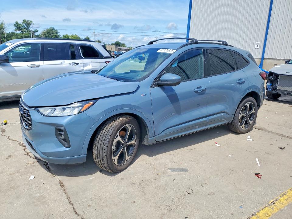 FORD ESCAPE 2023 with VIN 1FMCU9NA3PUA77208 - Photo from auction