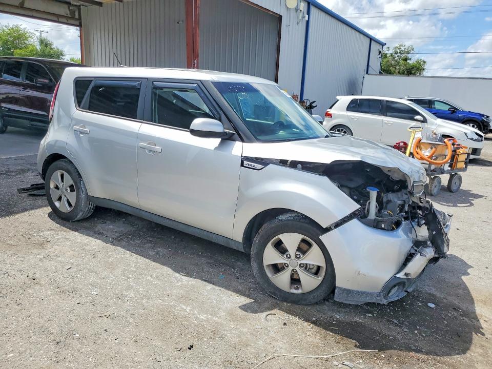 Photo 4 from auction – 2017 KIA SOUL with VIN KNDJN2A24H7425144