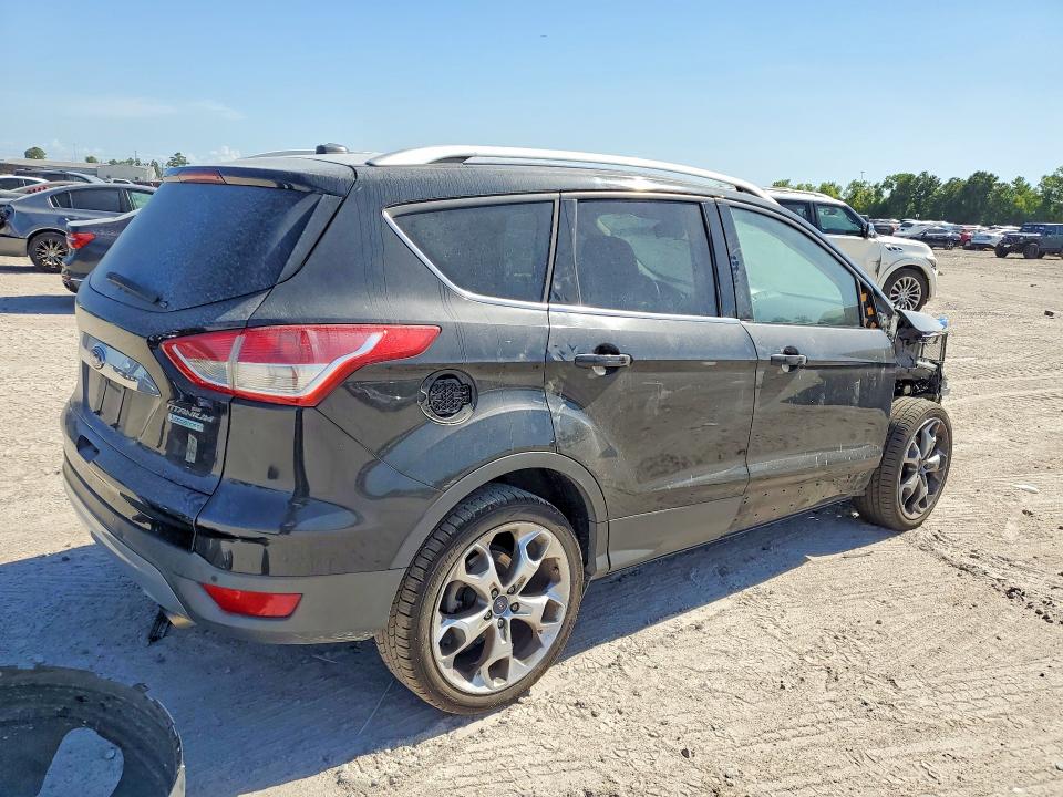Photo 3 from auction – 2015 FORD ESCAPE with VIN 1FMCU0JX9FUA24744