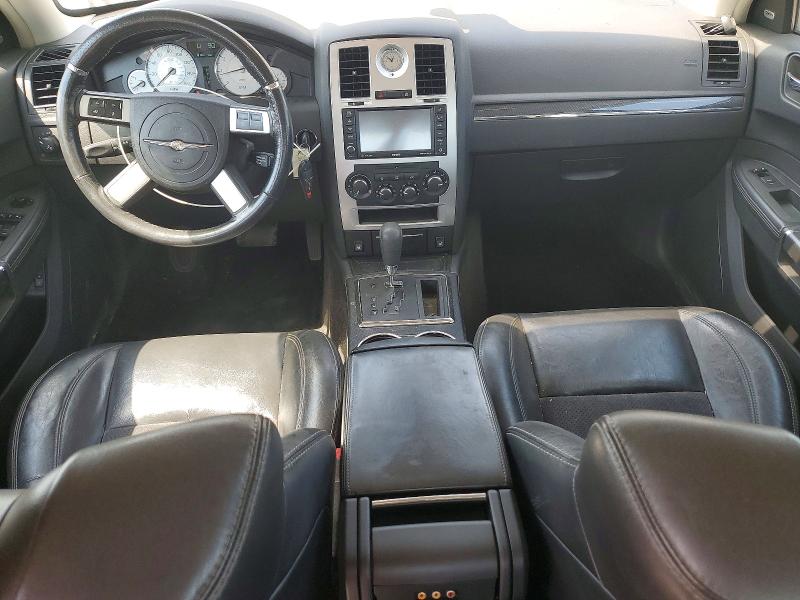 Photo 8 from auction – 2008 CHRYSLER 300C with VIN 2C3LA63H98H179147